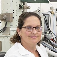 Dr. Einat Zelinger